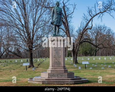 Monumento alla responsabile della Divisione Generale Humphreys, Fredericksburg National Cemetery, Virginia USA, Fredericksburg, Virginia Foto Stock