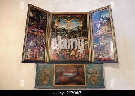 Innenansicht der evangelischen St. Blasius Kirche - Flügelaltar, Niedersachsen, Deutschland, Hannoversch Münden Foto Stock