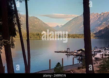 Vista sul lago Chelan nel North Cascades National Park, Stehekin, Washington, Stati Uniti Foto Stock