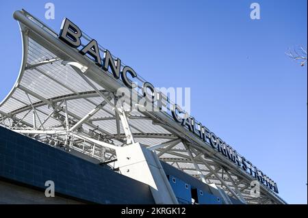 Vista generale del Banc of California Stadium, sede delle squadre di calcio LAFC e Angel City, giovedì 3 novembre 2022, a Los Angeles. (Dylan S Foto Stock