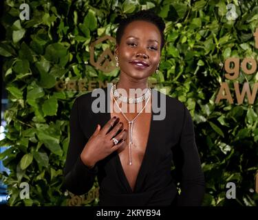 New York, Stati Uniti. 28th Nov 2022. Lupita Nyong'o partecipa ai Gotham Awards 2022 al Cipriani Wall Street di New York, lunedì 28 novembre 2022. Foto di Gabriele Holtermann/UPI Credit: UPI/Alamy Live News Foto Stock