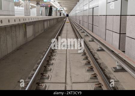 Linee della metropolitana di New York dal livello dei treni, New York City, New York USA Foto Stock