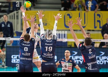 Trento , Italia. 29/11/2022, CEV Men Volley Champions League - Pool D - ITAS Trentino VS Grupo Azoty ZAKSA. 29th novembre 2022, BLM Group Arena, Trento, Italia. Foto Stock