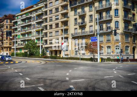 GINEVRA - SET 11: Ginevra centro il 11 settembre 2014 a Ginevra, Svizzera. Ginevra è la seconda città più popolosa della Svizzera ed è la più popolosa Foto Stock