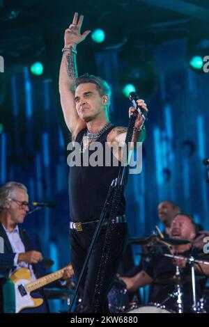 Robbie Williams Concert, Exhibition Centre, Monaco di Baviera, Germania, 27.08.2022, Europa Foto Stock