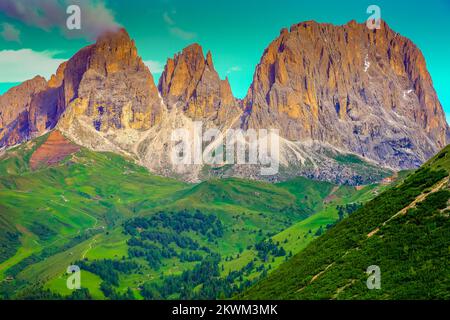 Langkofel, Sassolungo pinnacoli, Dolomiti sudtirolo vicino Cortina d'Ampezzo Foto Stock