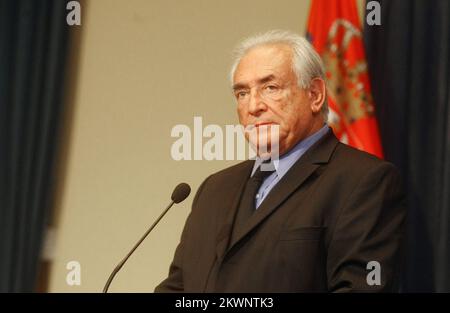 17.09.2013., Beograd, Serbia - l'ex presidente del fondo monetario internazionale Dominique Strauss-Kahn ha incontrato il primo vice primo ministro Aleksandar Vucic. Foto: HaloPix/PIXSELL Foto Stock