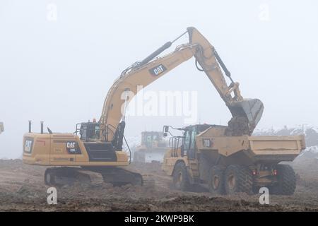Costruzione di strade sulla superstrada S6 a Pepowo, Polonia © Wojciech Strozyk / Alamy Stock Photo Foto Stock