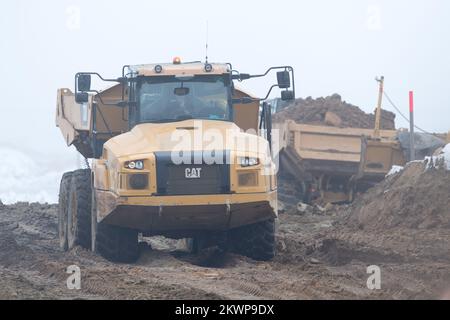 Costruzione di strade sulla superstrada S6 a Pepowo, Polonia © Wojciech Strozyk / Alamy Stock Photo Foto Stock