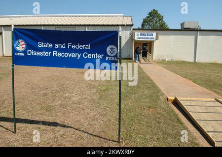 Gravi tempeste e tornado, Americus, GA, 8 marzo 2007 l'ingresso al .. Fotografie relative a disastri e programmi, attività e funzionari di gestione delle emergenze Foto Stock