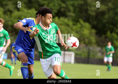 07.05.2017., Kostrena, Croazia - Campionato europeo UEFA U-17 2017. Allo stadio Zuknica, gruppo C, Repubblica d'Irlanda contro Bosnia-Erzegovina. Adam Idah. Foto: Goran Kovacic/PIXSELL Foto Stock