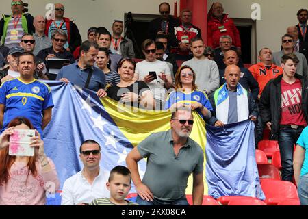 07.05.2017., Kostrena, Croazia - Campionato europeo UEFA U-17 2017. Allo stadio Zuknica, gruppo C, Repubblica d'Irlanda contro Bosnia-Erzegovina. Foto: Goran Kovacic/PIXSELL Foto Stock