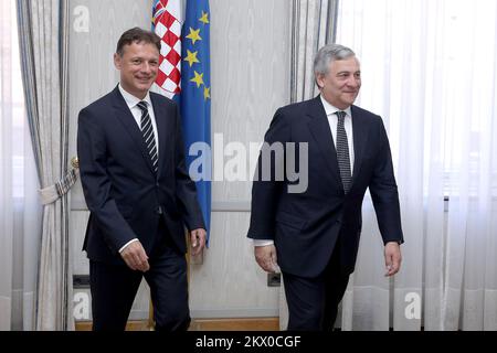 19.05.2017., Zagabria, Croazia - il presidente del Parlamento croato Gordan Jandrokovic ha ricevuto oggi il presidente del Parlamento europeo Antonio Tajani. Foto: Patrik Macek/PIXSELL Foto Stock