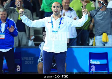 27.07.2017., Budapest, Ungheria - Campionati Mondiali FINA in Water Polo 2017, Semifinali, Serbia - Croazia. Capo allenatore nazionale croato Ivica Tucak. Foto: Davor Javorovic/PIXSELL Foto Stock