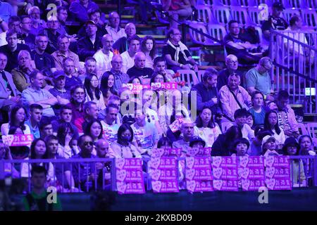 26.04.2019., Budapest, Ungheria - la semifinale femminile tra Ding Ning of China e Liu Shiwen of China al 2019° Campionato mondiale di tennis da tavolo ITTF a Budapest, Ungheria, il 26 aprile 2019. Foto: Sanjin Strukic/PIXSELL Foto Stock