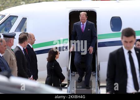 16.05.2019.,Aeroporto di Spalato, Kastela - Principe Edoardo, il conte di Wessex è arrivato a Spalato. Questa visita a Spalato sarà la prima visita ufficiale del Principe Edoardo in Croazia. Suo fratello, Principe di Galles, si trovava in Croazia più volte, e sua sorella, la Principessa Anna, visitò la Croazia nel 2009. Sua Maestà la Regina Elisabetta II visitò la Croazia nel 1972. Foto: Miranda Cikotic/PIXSELL Foto Stock