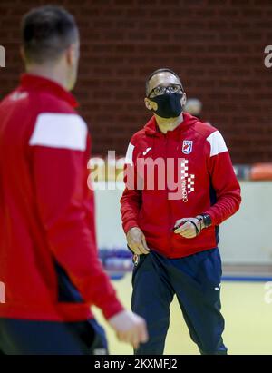 Allenatore di Croazia Hrvoje Horvat durante la sessione di allenamento al Tresnjevka Sports Hall, a Zagabria, Croazia, il 08 marzo 2021. La nazionale croata di pallamano giocherà nel torneo olimpico di qualificazione che si terrà dal 12 al 14 marzo 2021 a Montpellier. Foto: Slavko Midzor/PIXSELL Foto Stock