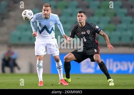 Sandi Lovric di Slovenia durante la Coppa del mondo FIFA 2022 Qatar incontro di qualificazione tra Slovenia e Croazia il 24 marzo 2021 allo Stozice Stadium di Lubiana, Slovenia. Foto: Igor soban/PIXSELL Foto Stock