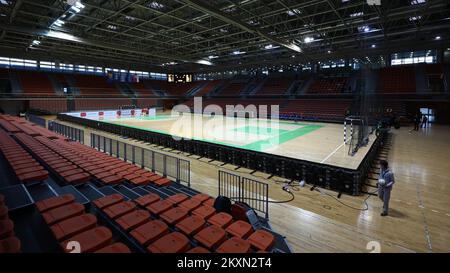 Vista generale della City Arena Husejin Smajlovic Priore UEFA Futsal EURO 2022 Qualification Match tra Bosnia-Erzegovina e Serbia alla City Arena Husejin Smajlovic di Zenica, Bosnia-Erzegovina il 14 aprile 2021. Foto: Armin Durgut/PIXSELL Foto Stock