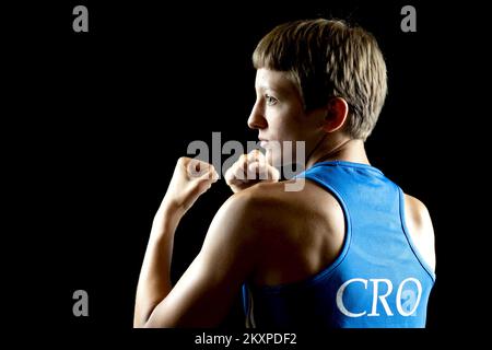 Nikolina Cacic foto a Zagabria, Croazia il 02. Luglio 2021. È diventata la prima Olympian di boxe croata nella storia dopo aver vinto i Giochi Olimpici di Tokyo nella categoria 57 kg alle qualificazioni olimpiche di Parigi. Foto: Igor Kralj/PIXSELL Foto Stock