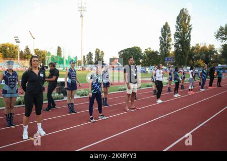 ZAGABRIA, CROAZIA - 14 SETTEMBRE: Gli atleti croati Sandra Perkovic, Sara Kolak e Filip Mihaljevic all'apertura del World Challenge IAAF Zagreb 2021 - 71st Boris Hanzekovic Memorial al parco universitario il 14 settembre 2021 a Zagabria, Croazia. (Foto di Goran Stanzl/Pixsell/MB Media/Getty Images) Foto Stock