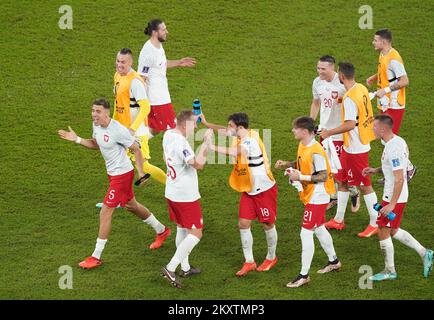 La Polonia festeggia dopo la partita di Coppa del mondo FIFA Group C allo Stadio 974 a Doha, Qatar. Data immagine: Mercoledì 30 novembre 2022. Foto Stock