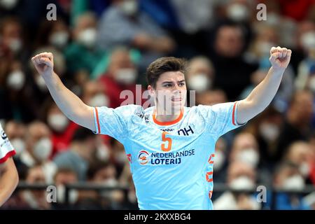 BUDAPEST, UNGHERIA - GENNAIO 20: Durante il Main Round Group 1 Men's EHF EURO 2022 tra Francia e Paesi Bassi al MVM Dome Multifunctional Arena il 20 Gennaio 2022 a Budapest, Ungheria. Foto: Sanjin Strukic/PIXSELL Foto Stock