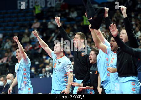 BUDAPEST, UNGHERIA - GENNAIO 20: Durante il Main Round Group 1 Men's EHF EURO 2022 tra Francia e Paesi Bassi al MVM Dome Multifunctional Arena il 20 Gennaio 2022 a Budapest, Ungheria. Foto: Sanjin Strukic/PIXSELL Foto Stock