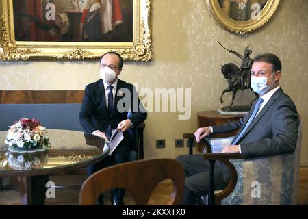 Oggi il Presidente del Parlamento croato Gordan Jandrokovic ha ricevuto la visita inaugurale dell'Ambasciatore della Repubblica popolare Cinese Qi Qianjin. , A Zagabria, Croazia, il 09 febbraio 2022. Foto: Patrik Macek/PIXSELL Foto Stock