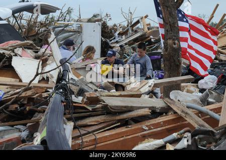 Registrazione in loco FEMA DSAT.. Fotografie relative a disastri e programmi, attività e funzionari di gestione delle emergenze Foto Stock