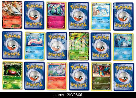 Carte da gioco reali usate pokemon trading banner, carte da gioco rare da collezionare Foto Stock