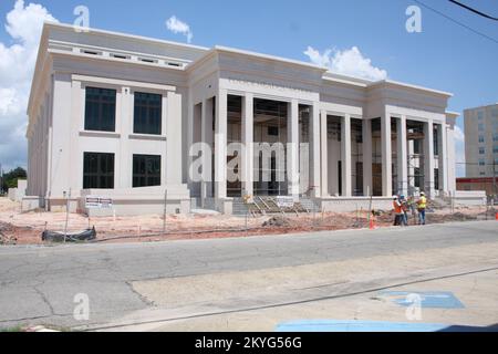 Uragano/tempesta tropicale - Gulfport, signorina , 20 agosto 2010 -- il complesso del municipio di Gulfport è in via di completamento. I finanziamenti FEMA hanno contribuito a finanziare il progetto di ricostruzione a Gulfport dopo l'uragano Katrina. Foto Stock