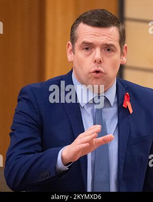 Edimburgo, Scozia, Regno Unito. 1st Dec, 2022. NELLA FOTO: Sessione settimanale delle interrogazioni dei primi Ministri al Parlamento scozzese. Credit: Colin D Fisher Credit: Colin Fisher/Alamy Live News Foto Stock