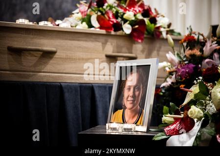 BAEXEM - la bara con Silvana Heber nella sala delle cerimonie del crematorio del Limburgo Centrale dopo i funerali privati. Il corpo della donna di 36 anni è stato trovato nella foresta di mezzo miglio tra Vessem e Veldhoven. La polizia ha arrestato l'ex-fidanzato della donna. ANP ROB ENGELAAR olanda fuori - belgio fuori Foto Stock