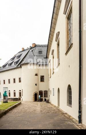 Konigstein è un'enorme fortezza nel sud-est della Germania. Foto Stock