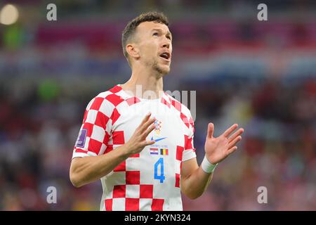 AR Rayyan, Qatar. 01st Dec, 2022. Ivan Perisic di Croazia reagisce durante la Coppa del mondo FIFA Qatar 2022 Group F match tra Croazia e Belgio allo stadio Ahmad Bin Ali di Ar-Rayyan, Qatar, il 1 dicembre 2022. Foto di Peter Dovgan. Solo per uso editoriale, licenza richiesta per uso commerciale. Non è utilizzabile nelle scommesse, nei giochi o nelle pubblicazioni di un singolo club/campionato/giocatore. Credit: UK Sports Pics Ltd/Alamy Live News Foto Stock