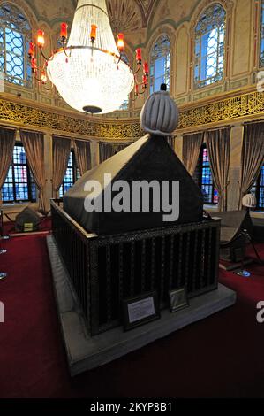 La tomba e il complesso di Abdulhamid i, situato a Istanbul, in Turchia, è stato costruito nel 1777. All'interno sono le tombe di Abdulhamid e 4th Mustafa. Foto Stock