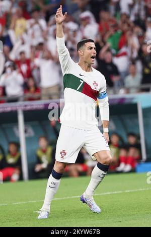 Al Rayyan, Qatar. 2nd Dec, 2022. Cristiano Ronaldo del Portogallo gesta durante la partita di Gruppo H tra Corea del Sud e Portogallo in occasione della Coppa del mondo FIFA 2022 allo stadio Education City di al Rayyan, Qatar, 2 dicembre 2022. Credit: LAN Hongguang/Xinhua/Alamy Live News Foto Stock