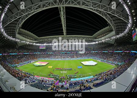 Qatar. 02nd Dec, 2022. 2nd dicembre 2022; Stadio al Janoub, Qatar: Calcio della Coppa del mondo FIFA, Ghana contro Uruguay: Vista interna del Estádio al Janoub Credit: Immagini sportive Action Plus/Alamy Live News Foto Stock