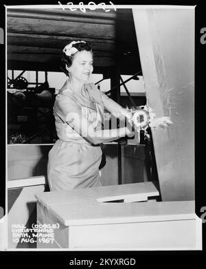 DD-945 Hull , navi, Navali, Barche, Storia Navale, Navy Foto Stock