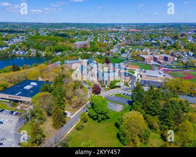 Veduta aerea del Saint John's Seminary al 127 di Lake Street a Brighton, città di Boston, Massachusetts, ma, USA. Foto Stock