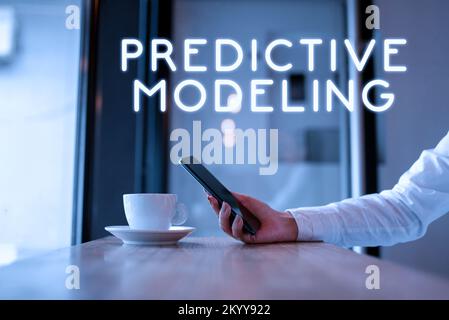 Visualizzazione concettuale modellazione predittiva. Parola per la strategia di manutenzione basata sull'analisi predittiva Foto Stock