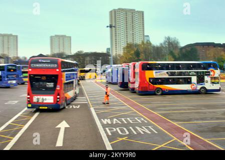 Glasgow Buchanan strada stazione degli autobus concourse Foto Stock