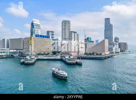 Torre dell'orologio di Hong Kong e Tsim Sha Tsui Promenade Foto Stock