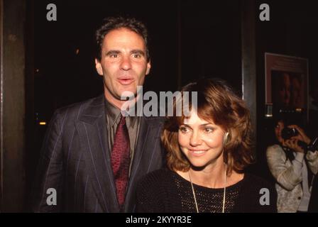 Sally Field e il marito Alan Greisman circa 90's Credit: Ralph Dominguez/MediaPunch Foto Stock