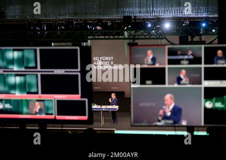 SD Principe Alberto II di Monaco, vincitore del premio onorario, nel corso del suo discorso, presentazione del German Sustainability Award il 2nd dicembre 2022 a Duesseldorf/Germania. Foto Stock