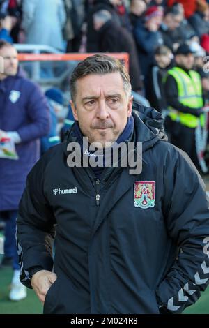 Northampton, Regno Unito. 3rd dicembre 2022. Jon Brady, direttore di Northampton Town, prima della partita della Sky Bet League 2 tra Northampton Town e Tranmere Rovers, al PTS Academy Stadium di Northampton sabato 3rd dicembre 2022. (Credit: John Cripps | MI News) Credit: MI News & Sport /Alamy Live News Foto Stock