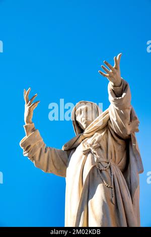 Il monumento a Girolamo Savonarola in Piazza Savonarola, Ferrara Italia Foto Stock