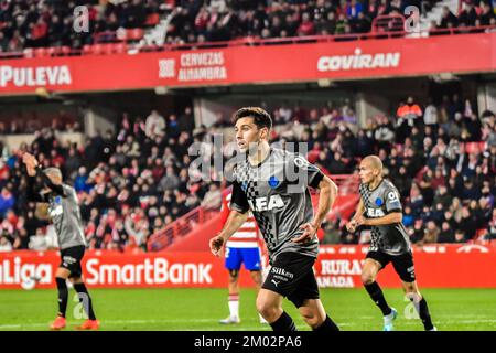 2 dicembre 2022: GRANADA, SPAGNA - 2 DICEMBRE: Xeber Alkain di Deportivo Alaves celebrazione dopo la prima partita tra Granada CF e Deportivo Alaves di la Liga Smartbank il 2 dicembre 2022 a Nuevo Los Carmenes a Granada, Spagna. (Credit Image: © Samuel CarreÃ±o/PX Imagens via ZUMA Press Wire) Foto Stock