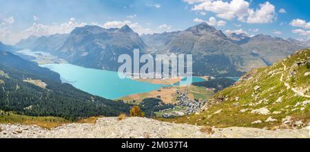 Svizzera - la valle Engadina Silvaplanersee e laghi Silsersee. Foto Stock